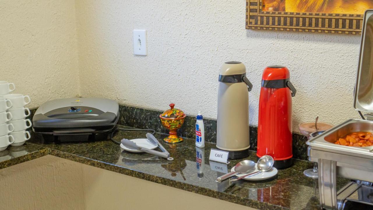 קנלה Hotel Petrov מראה חיצוני תמונה