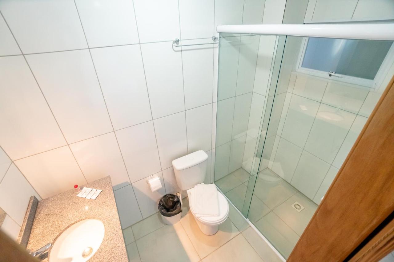 קנלה Hotel Petrov מראה חיצוני תמונה