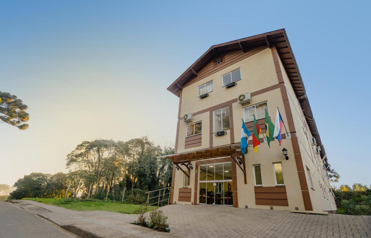 קנלה Hotel Petrov מראה חיצוני תמונה